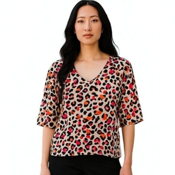 Chicos Leopard  Cheetah Print Top Size XL V-Neck Quarter Sleeve Multicolor - Picture 1 of 12